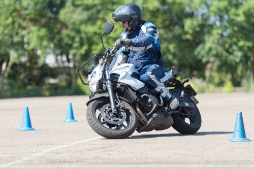 Motorrijbewijspoint Groningen motor rijtest